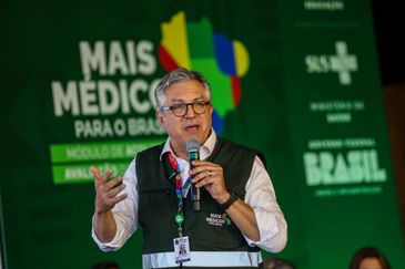 Marcelo Camargo/Agência Brasil Brasília (DF), 17/03/2025 - O ministro da Saúde, Alexandre Padilha, anuncia a expansão do programa mais médicos com a oferta de novas vagas no primeiro edital de 2025.
Foto: Marcelo Camargo/Agência Brasil