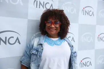 Rio de Janeiro (RJ), 27/10/2026 – A paciente do Instituto Nacional de Câncer (INCA), Solange Barbosa de Freitas durante lançamento da publicação Disparidades Raciais na Incidência do Câncer de Mama, evento faz parte do Outubro Rosa, na sede da instituição, no centro do Rio de Janeiro. Foto: Tomaz Silva/Agência Brasil